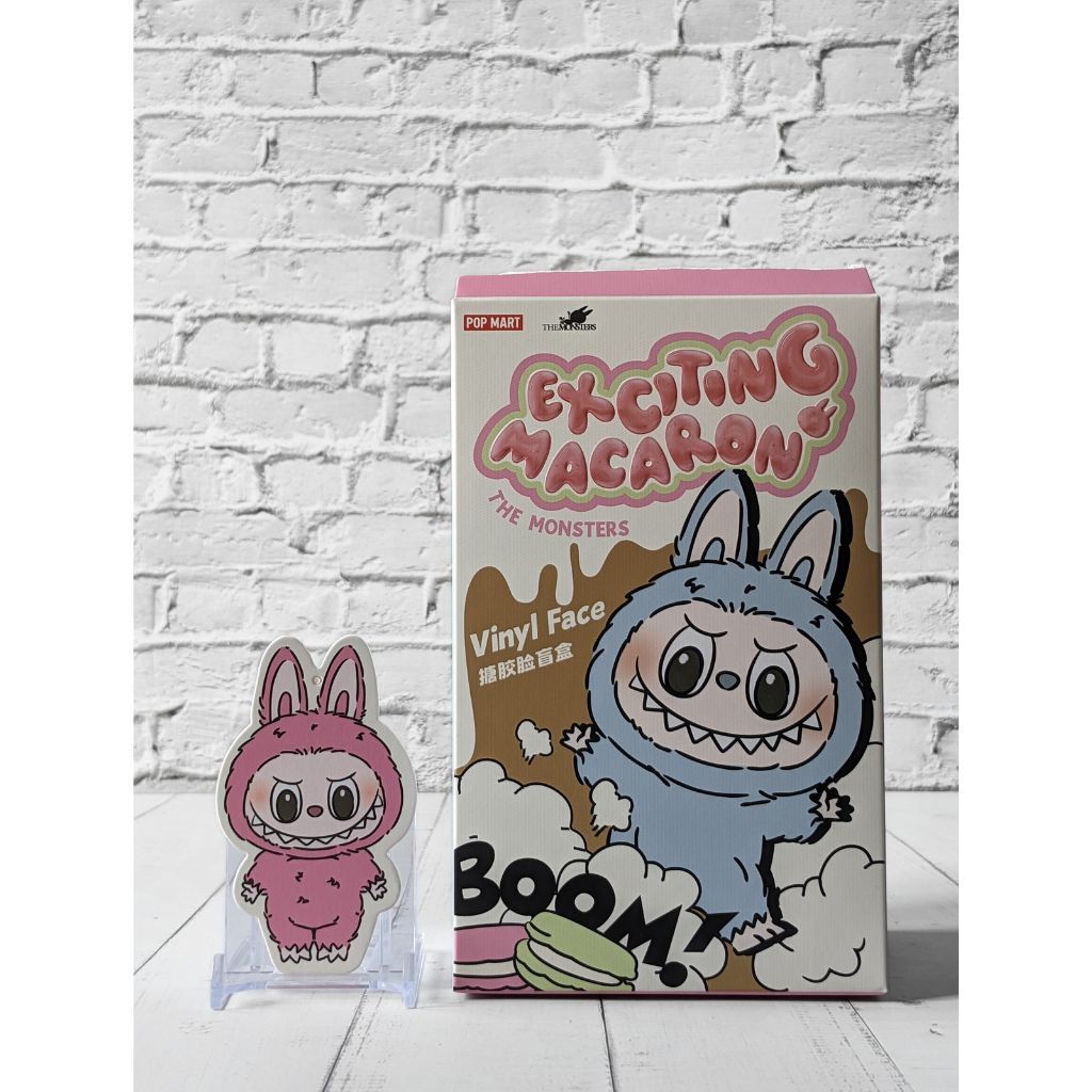 Labubu (Lychee Berry) The Monsters Exciting Macaron Pop Mart Checked Card สินค้าพร้อมส่ง