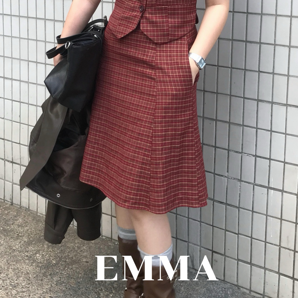 EMMA Skirt กระโปรงลายตาราง มี 2 สี แดง/น้ำตาล (เฉพาะกระโปรง)
