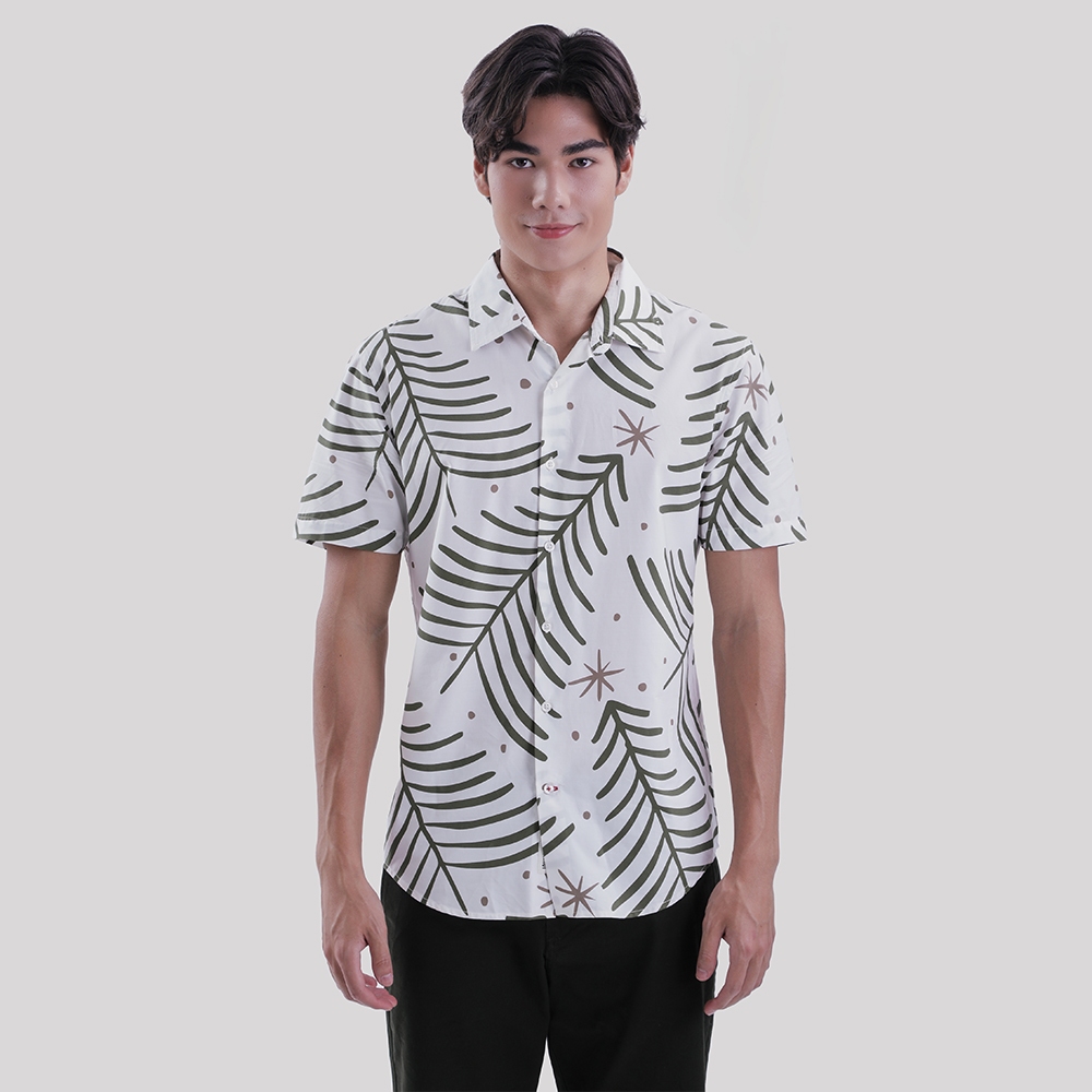 John Henry เสื้อเชิ้ตผู้ชายแขนสั้น ทรงเข้ารูป รุ่น JH F625MSSSM02 – สีขาวนวล – โปรปัง