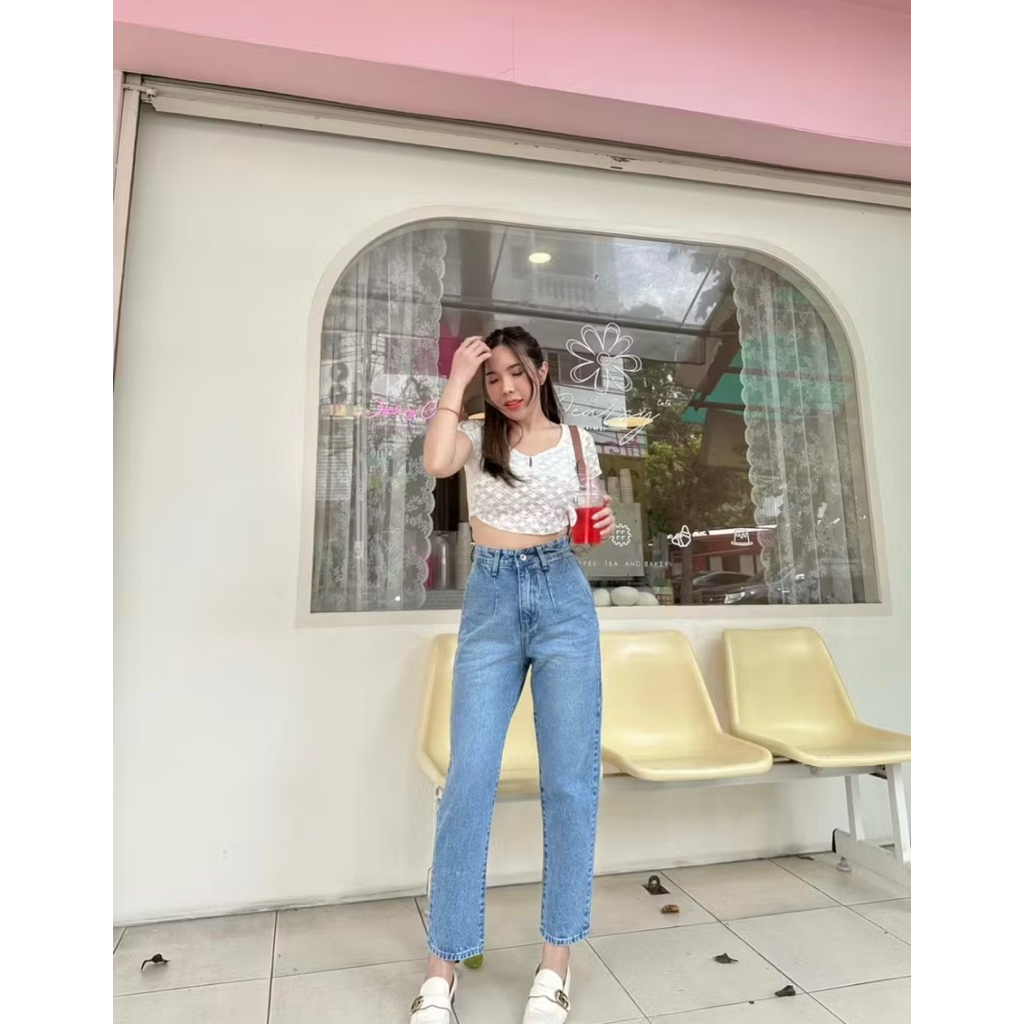 กางเกงยีนส์ ทรงบอลลูน จากร้าน Saran