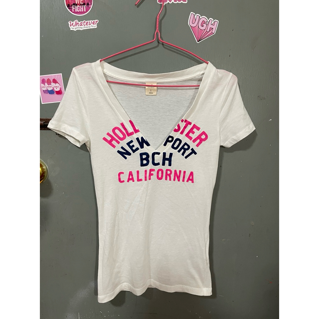 เสื้อรัดรูป HOLLISTER 🦅