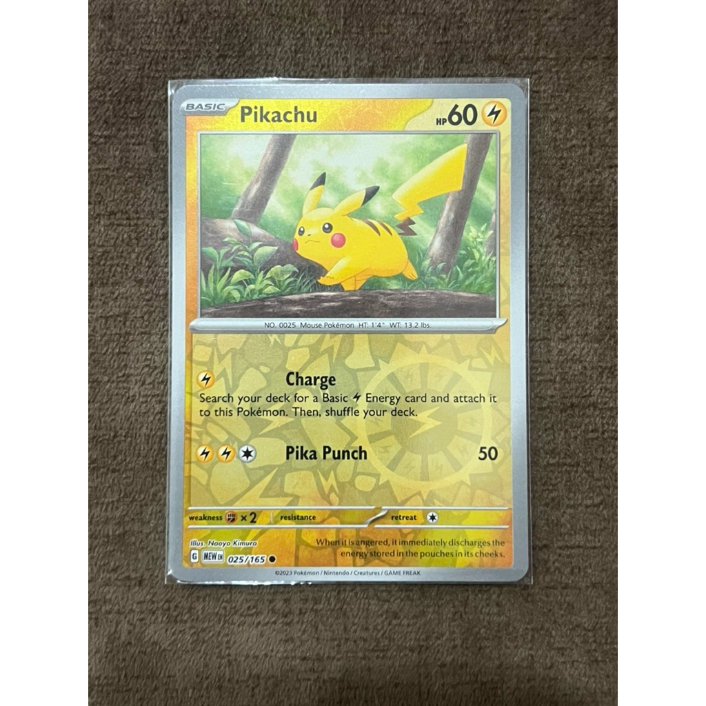 Pokemon card EN Pikachu-Reverse Holo