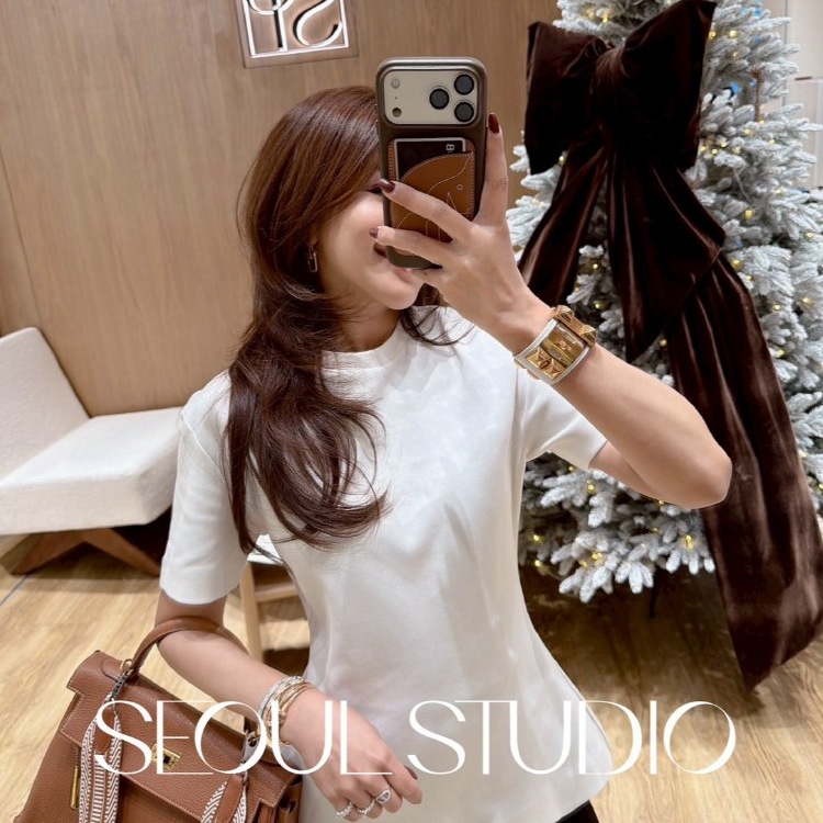 SIENNE T-SHIRT By Seoulstudio