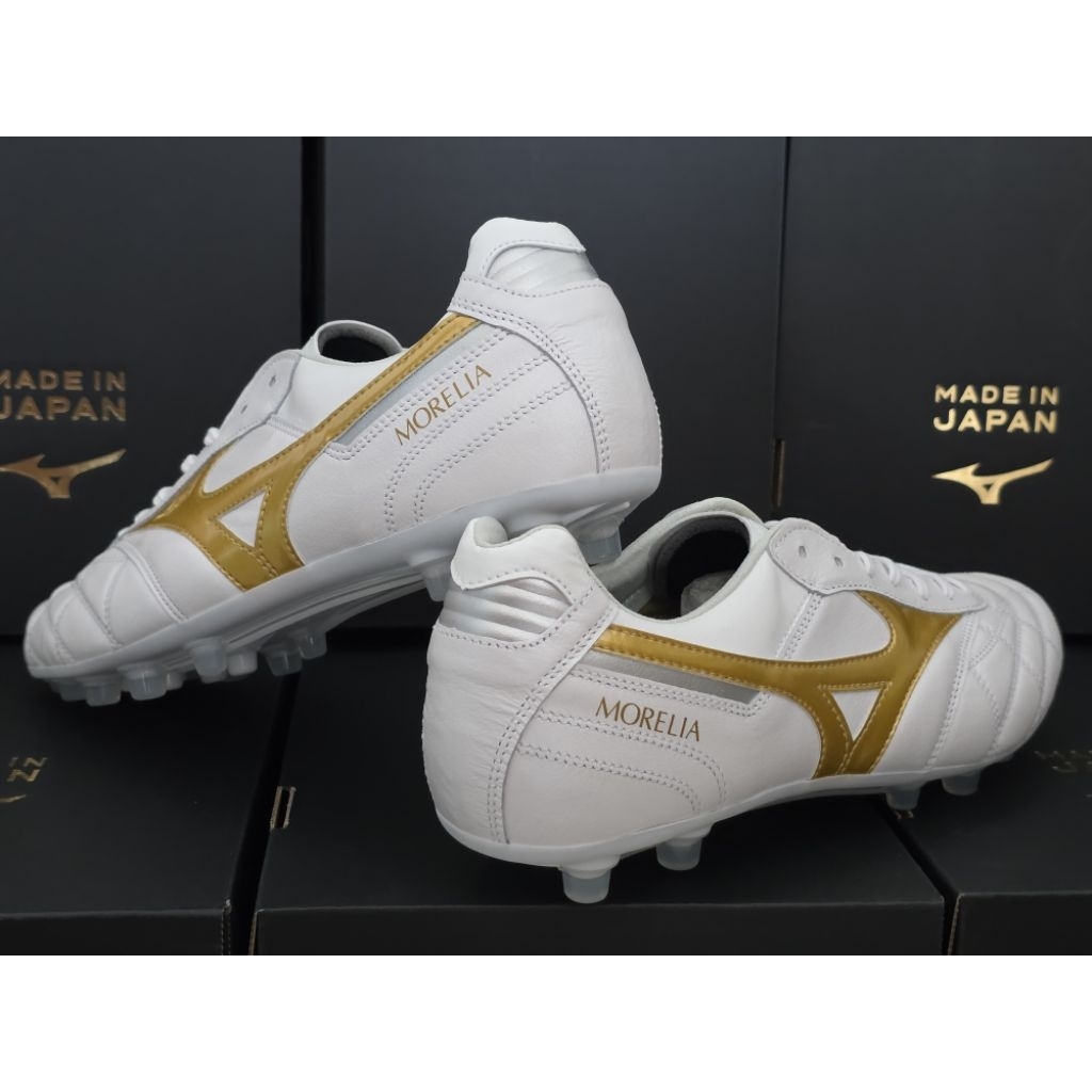 รองเท้าฟุตบอล Mizuno Morelia 2 Japan AG P1GA260350 ของแท้ 100% ชุดปุ่ม AG made in Japan ผลิตประเทศญี่ปุ่น ครบกล่องถุงผ้า - รูปที่ 4