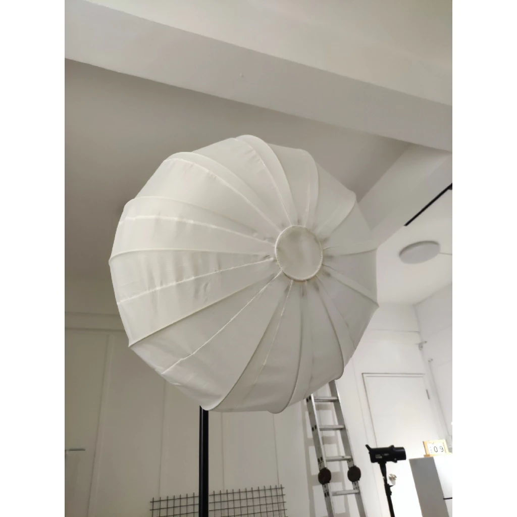 ไฟสตูดิโอ Softbox Lantern 65cm Bowens Mount สำหรับถ่ายภาพและไลฟ์สด thumbnail 5