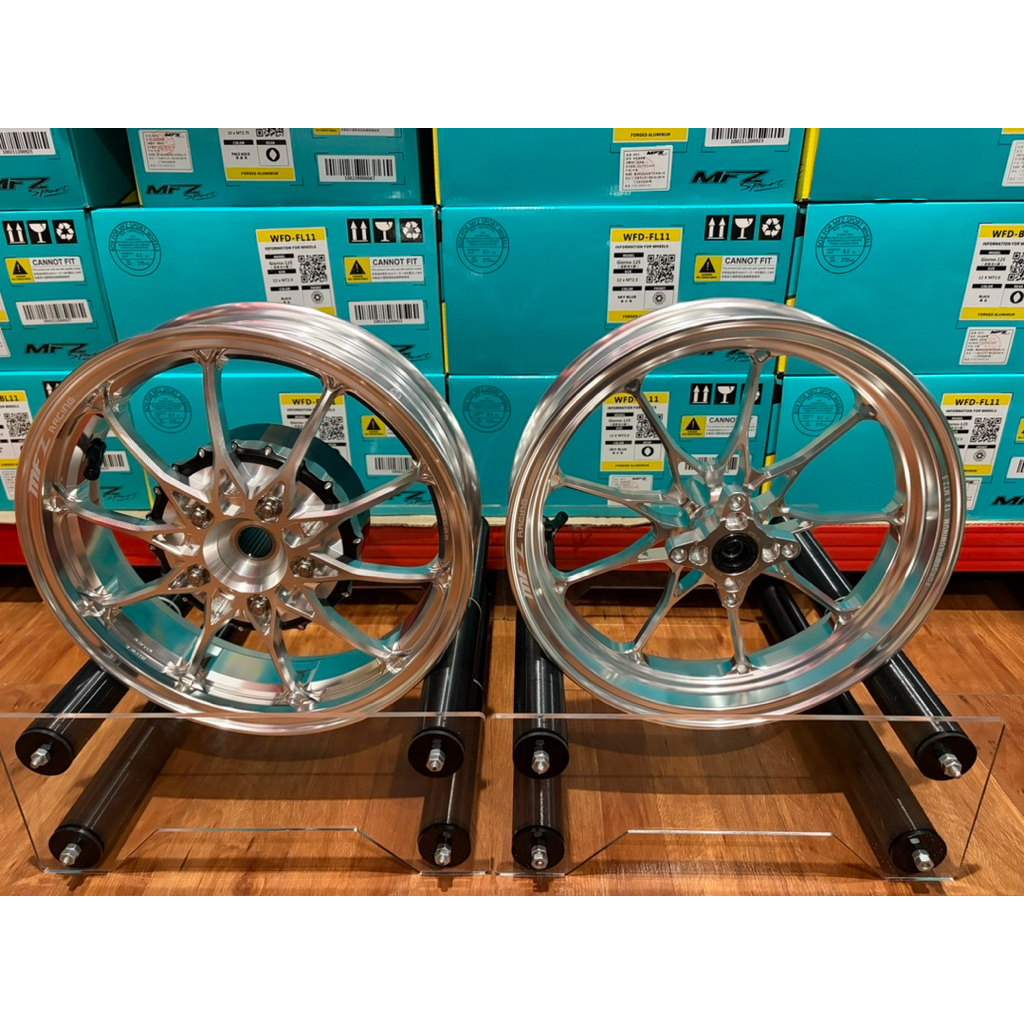 ล้อ forged MFZ Honda giorno สีเงิน silverดุมเต็ม