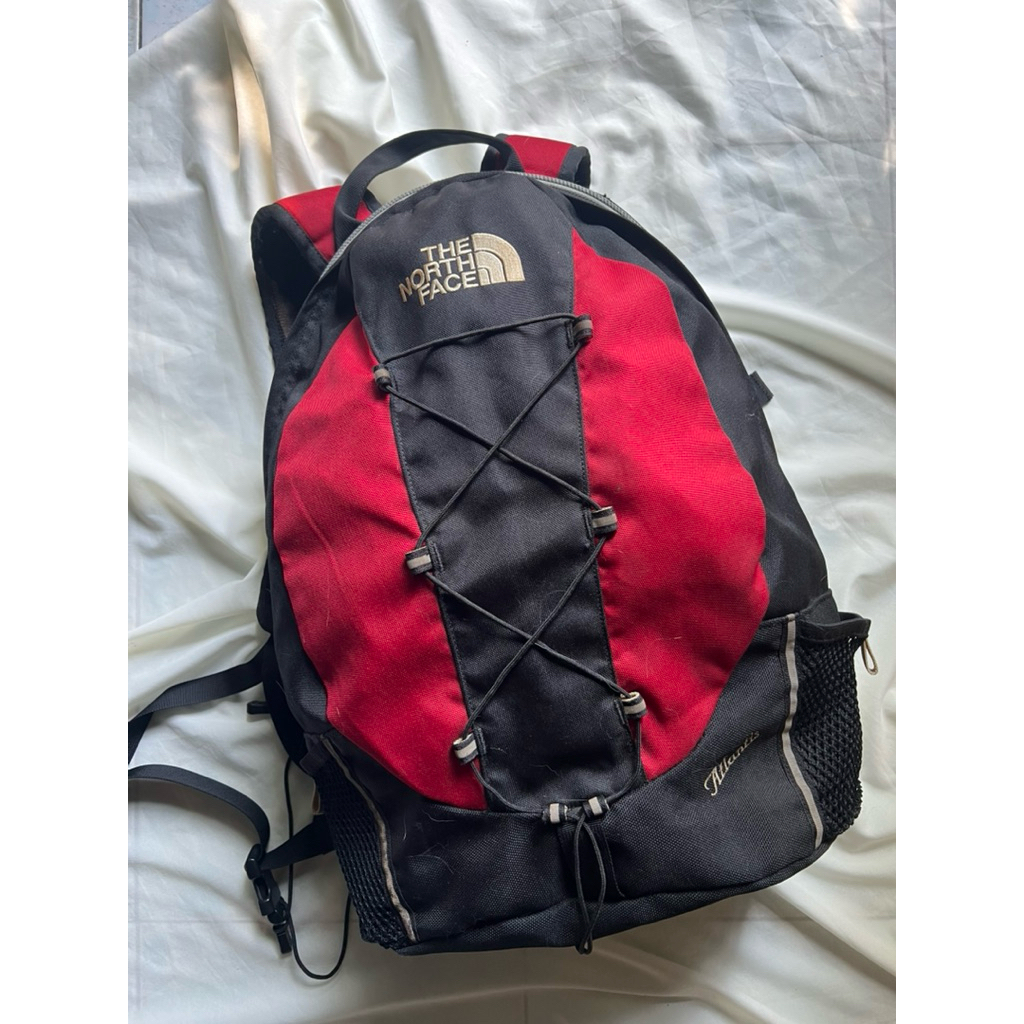 The north face มือสอง กระเป๋าเป้