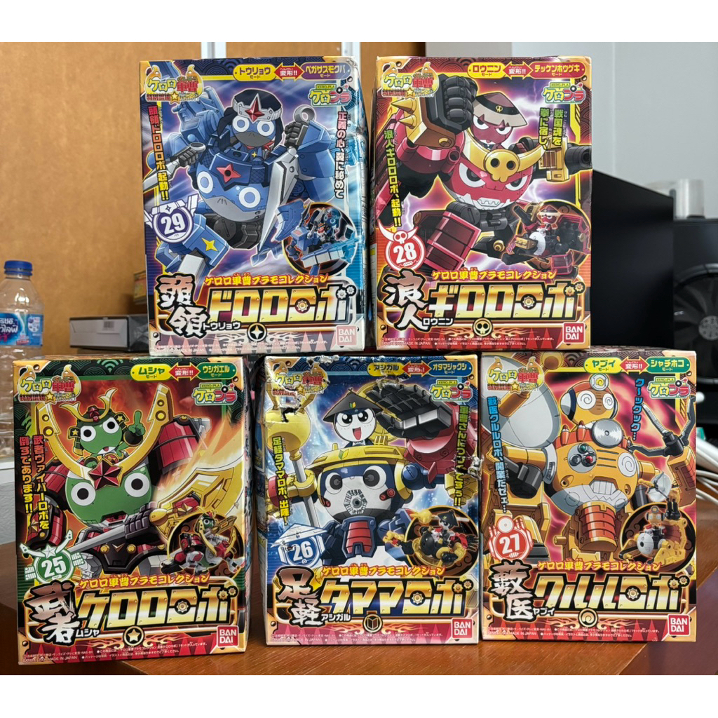 (กล่องไม่สวย อ่านรายละเอียดก่อน) KERORO DAISHOGUN SET 5ตัว KERORO GUNSO PLAMO COLLECTION