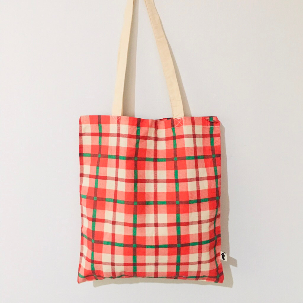 มือสอง• กระเป๋าผ้า Flying Tiger Copenhagen