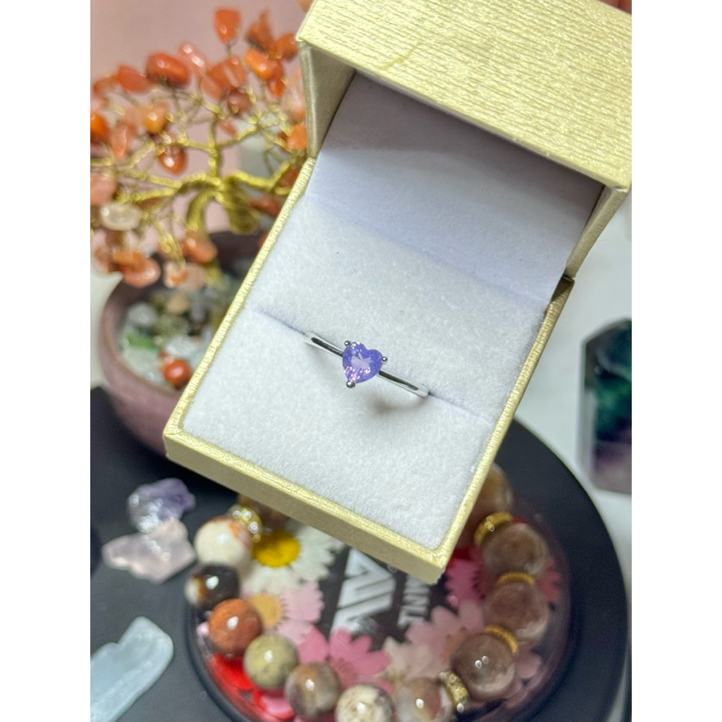 แหวนหัวใจอเมทิสต์ลาเวนเดอร์ (Lavender Amethyst)