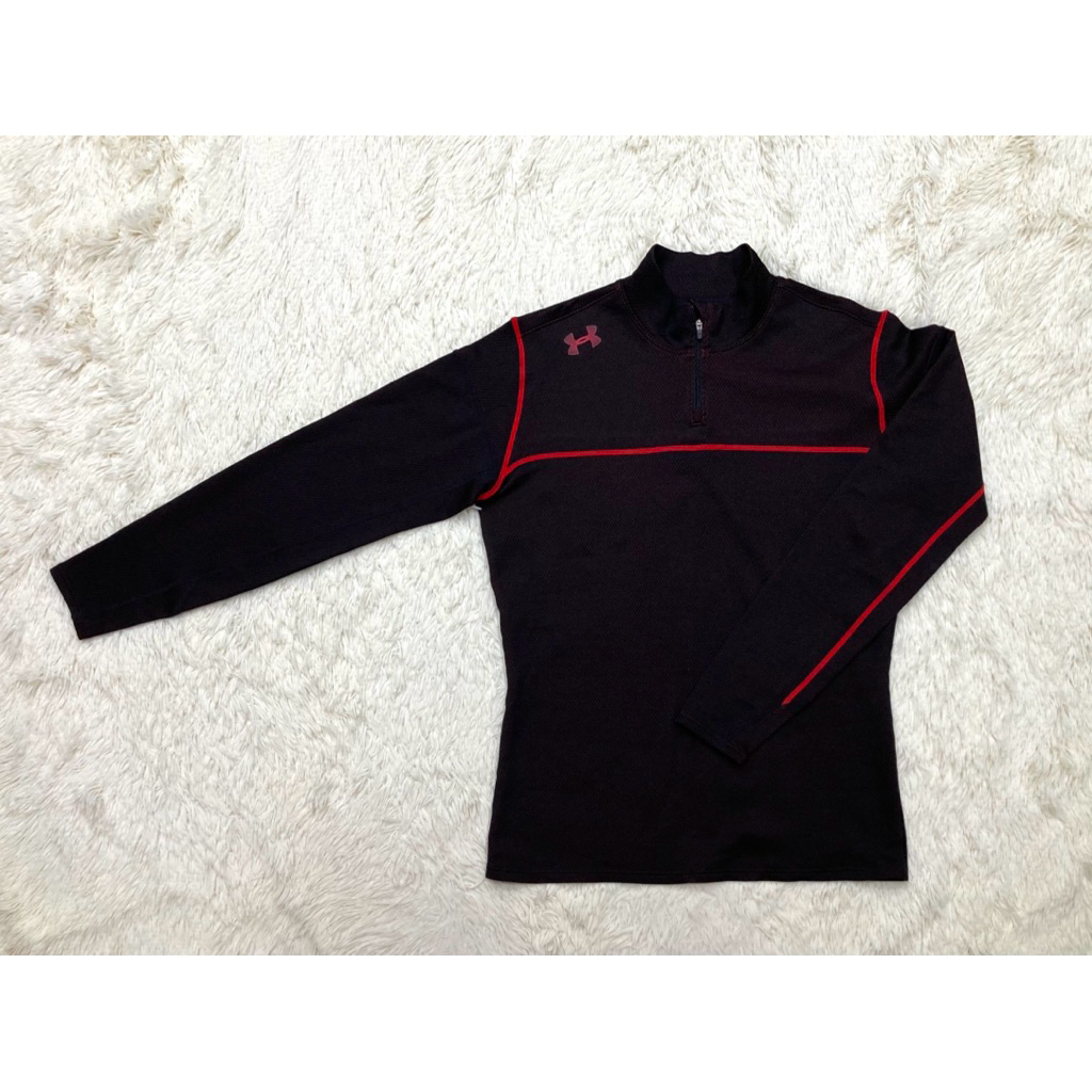 เสื้อสวมซิปครึ่ง U a (M_อก42-44/ยาว27) มือสองของแท้ 100% ใหม่มาก เท่มาก