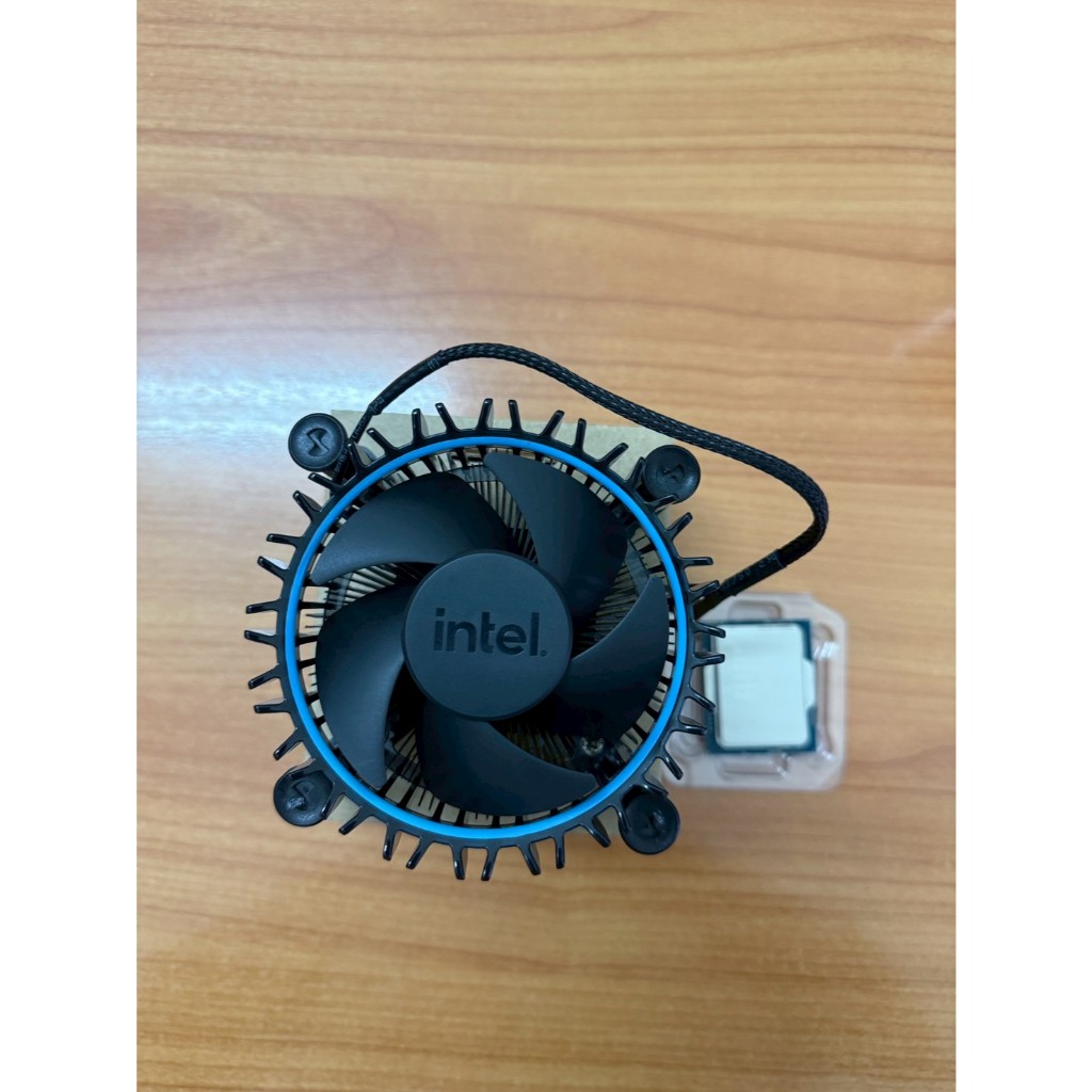 CPU (ซีพียู) INTEL CORE I3-12100F 3.3 GHz -Turbo 4.3 GHz (LGA 1700) มือสอง สภาพสวย กระดองใส ประกันร้