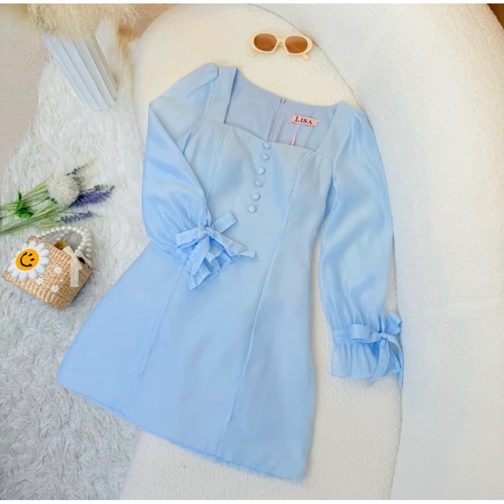 ชุดเดรสผู้หญิง  Lisa