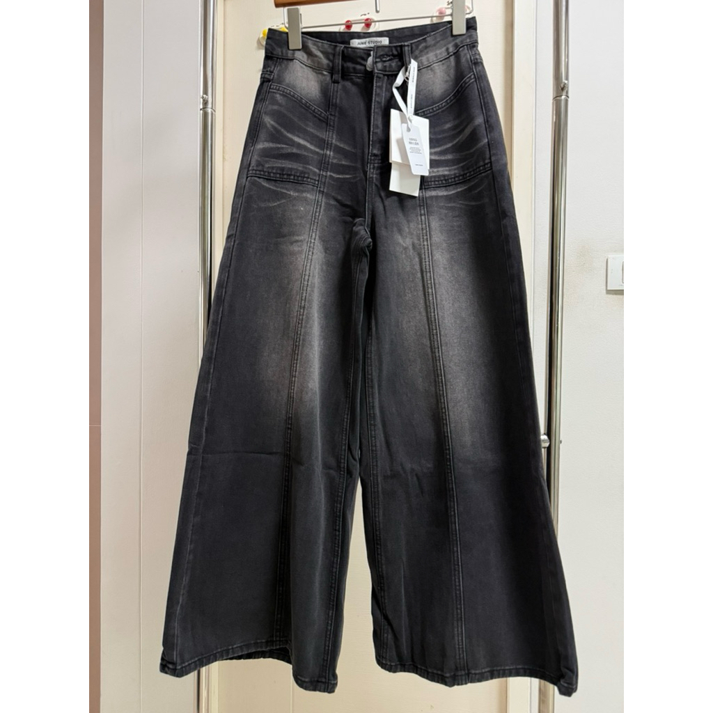(New)June Studio กางเกงยีนส์ สีดำฟอก ทรงขากระบอกใหญ่ ไซร์ M เอว 27-28 สะโพก 37-38 ยาว 41 นิ้ว