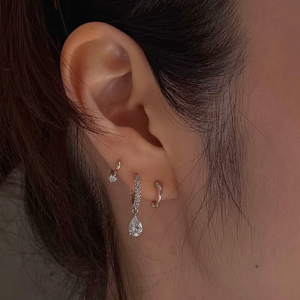 grumpy, 8am Hoop Earrings (ราคาต่อคู่, price per pairs)