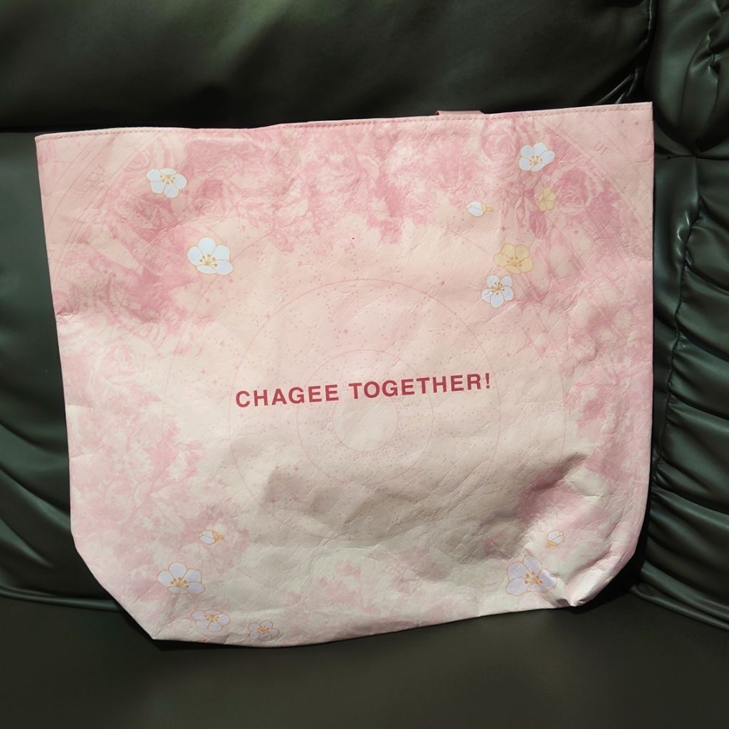 Chagee Oolong Peach Totebag