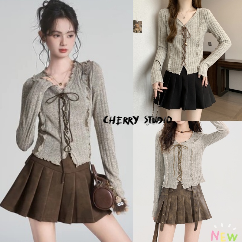 Cherry พร้อมส่ง🥐✨เสื้อคาร์ดิแกนแขนยาวคอวีผู้หญิง แต่งเซื่อกผูกสีน้ำตาลเรียบหรูงานสวยเกาหลีเสื้อแขนยาวผู้หญิง