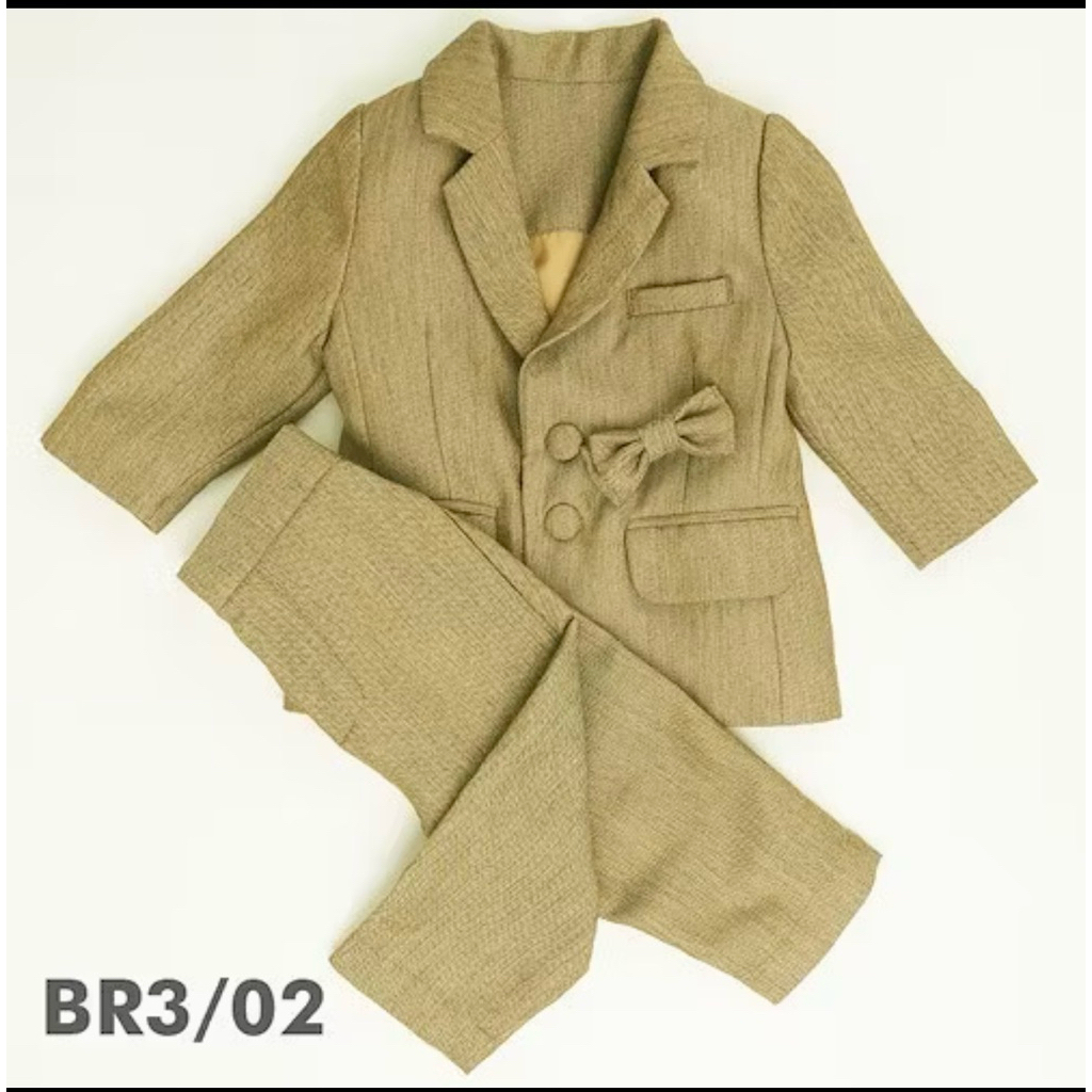 สูทเด็ก kidswear thailand สีน้ำตาลทอง size 120 อก 26 cm. มือสองใช้ครั้งเดียวสภาพดีผ้สดีมากนิ่ม