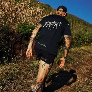 YUPSTER UNISEX RUNNING T-SHIRT NIGHTFLASH COLLECTION เสื้อวิ่ง Yupster รุ่น Nightflash ผ้าแห้งเร็ว ลดการเสียดสี