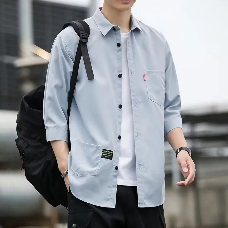 เสื้อเชิ้ตผู้ชายสไตล์ฤดูร้อนเสื้อผู้ชาย และเสื้อผู้ชายธุรกิจสบาย ๆ