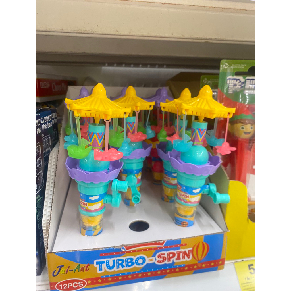 ของเล่นม้าหมุน มีลูกอม เด็กเด็กเล่นได้สนุก