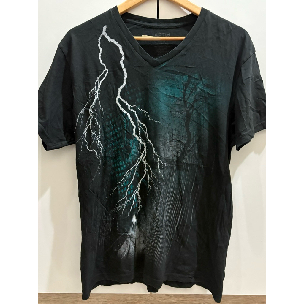 เสื้อมือสอง คอวี Vintage Y2k cyber apt.9 อก42