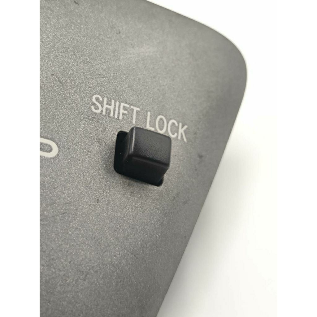 ปุ่ม SHIFT LOCK เกียร์ ALPHARD 10 ของแท้มือสอง