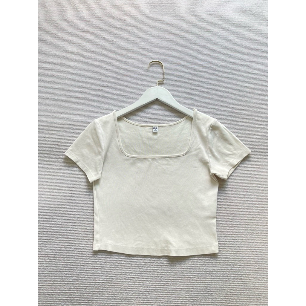 9.Uniqlo สภาพ 85% ผ้าฝ้าย S อก 30-36 ยาว 15.5 02
