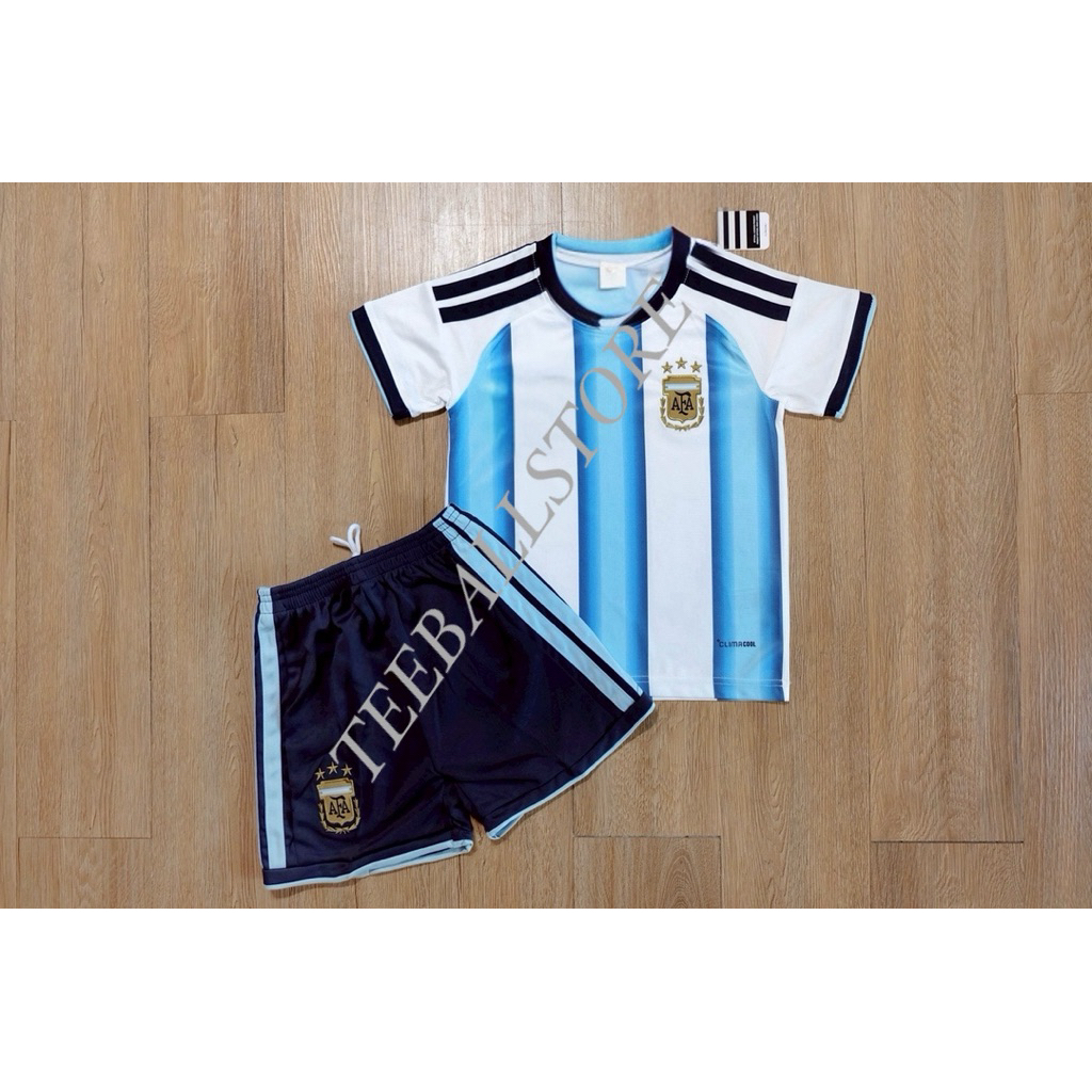 ชุดกีฬาเด็ก ทีมชาติอา-lจน สีฟ้าขาว เกรดเเฟนบอล 2026 SIZE 18-28 ของมีจำนวนจำกัด!!!