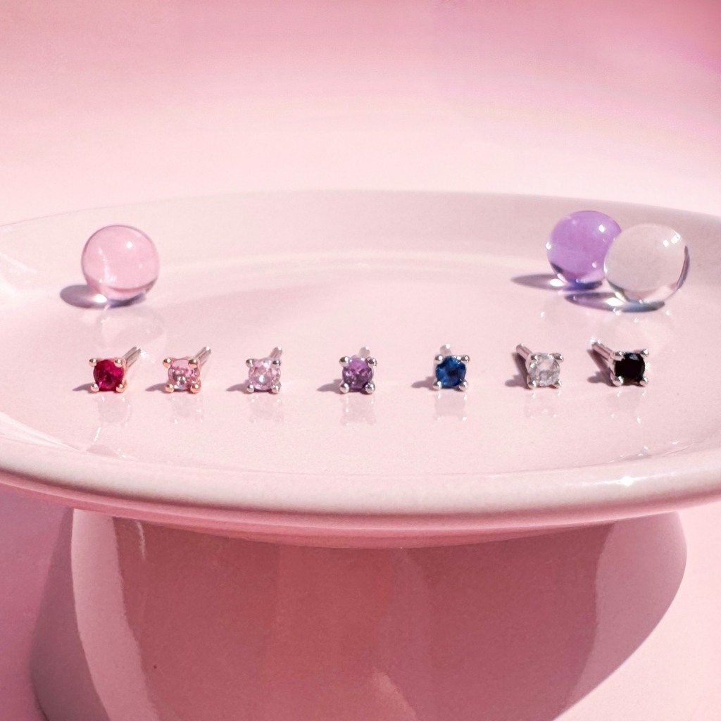 More Than Piercing: A018 Tiny Square Dot (3 mm) *waterproof* จิวหู/ต่างหู