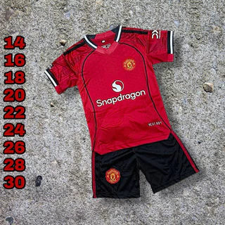 ชุดกีฬาเด็ก MU ฤดูกาลใหม่ล่าสุด 2025 มีไซส์ 14 ถึง 30 เสื้อบอลและกางเกงบอล ใส่สบาย