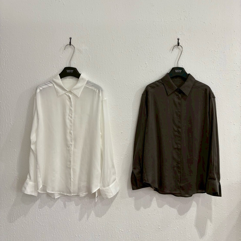 SOMETHING ABOUT US - Sheer layer shirt