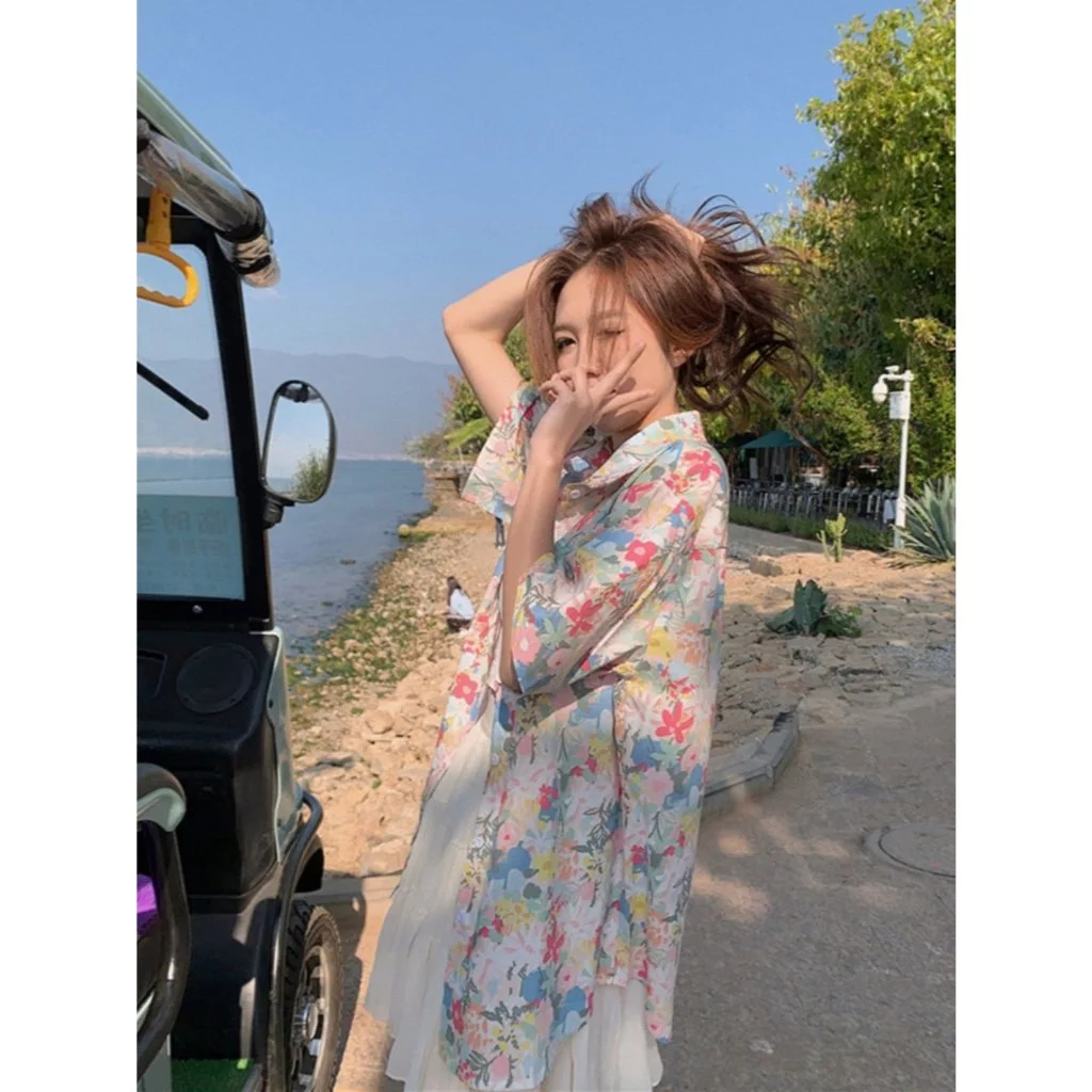 Bella Shop เสื้อฮาวายลายดอกไม้ แขนสั้น ทรงหลวม เสื้อสงกรานต์ thumbnail 4