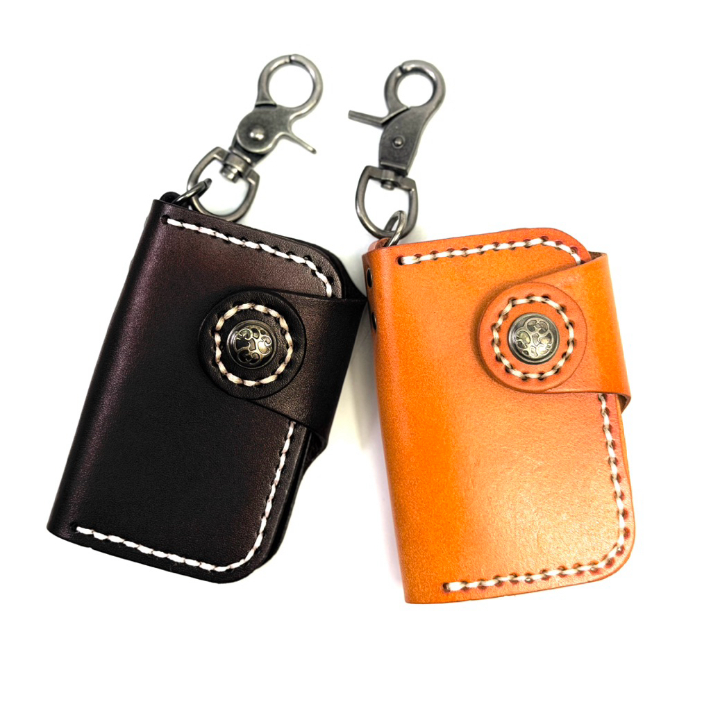 Chinatown  Leather พวงกุญแจหนังวัวแท้กระดุม