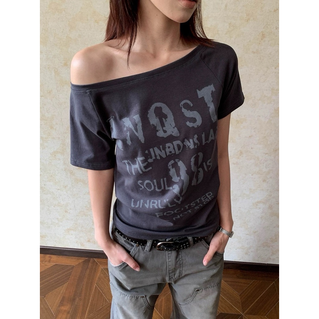 9029# เสื้อคอกว้างแขนสั้นสกรีนลายช่วงอก เนื้อผ้าดี ใส่สบาย  TAG:WG.WE ราคา ถูกที่สุด ดีลบีเคเค แกลเลอรีภาพที่ 7