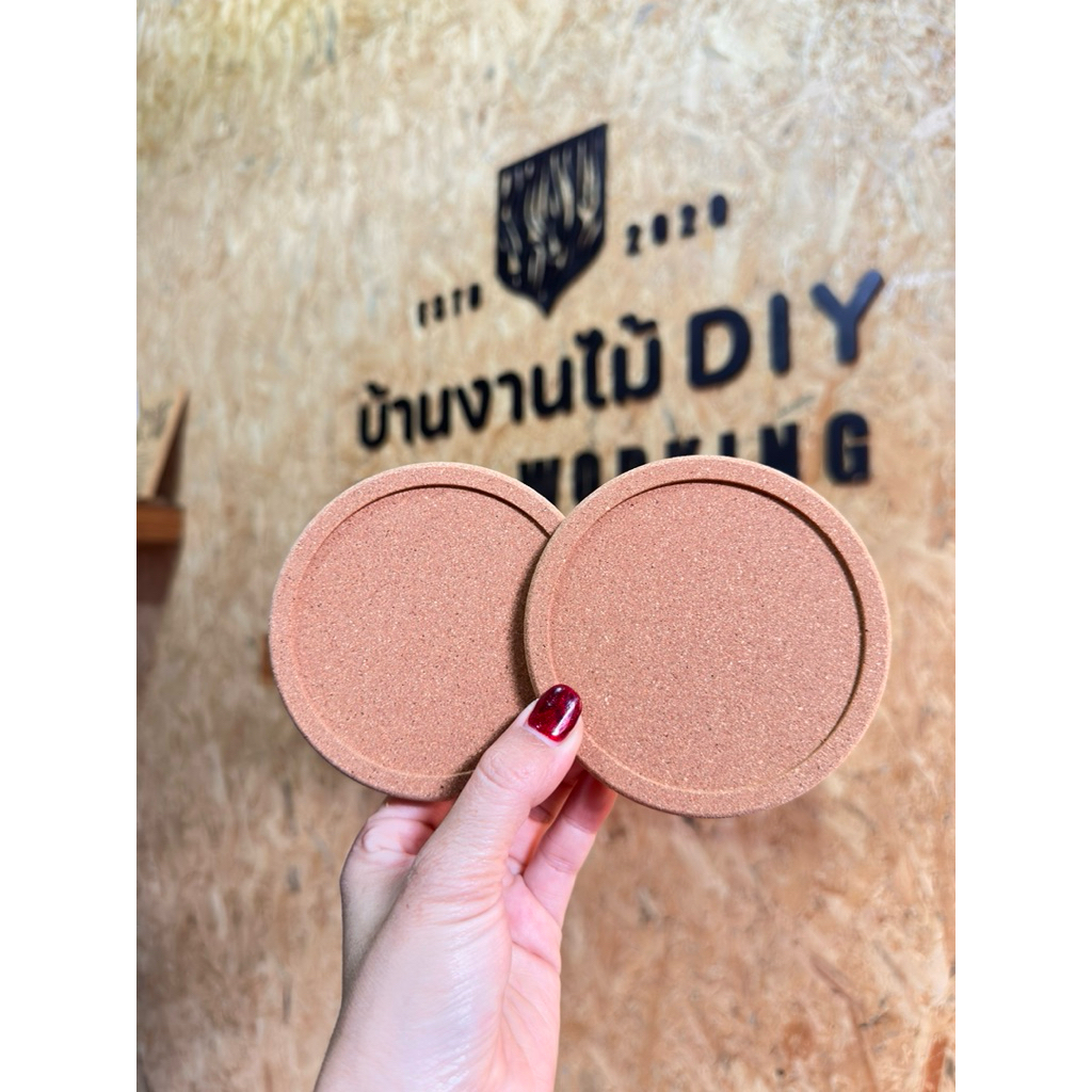 ขาย ปลีก-ส่ง จานรองแก้วไม้Cork ขนาด 10cm.หนา 1cm.(ขอสั่งขั้นต่ำ 2ชิ้นนะจ้า )