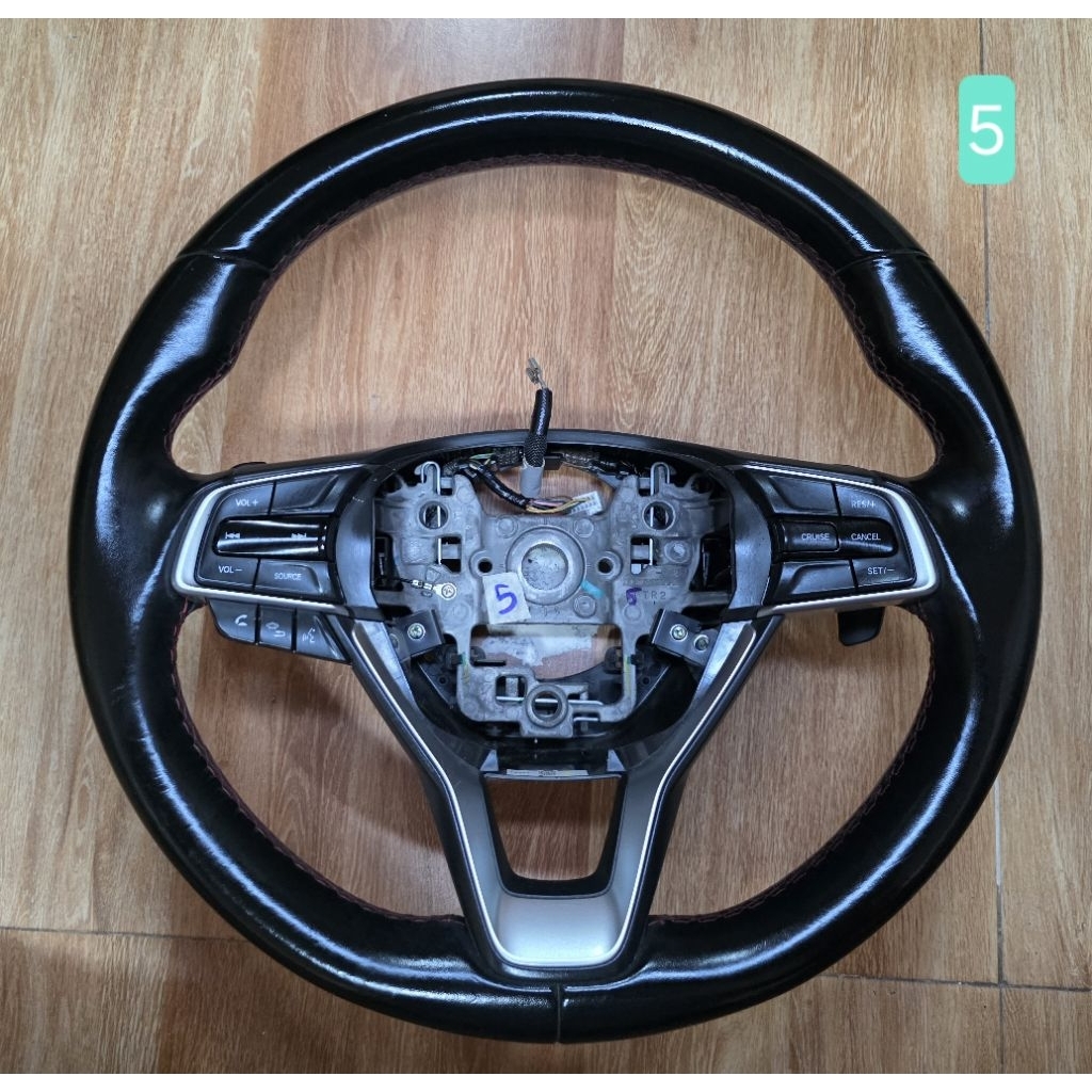 พวงมาลัย Honda City RS