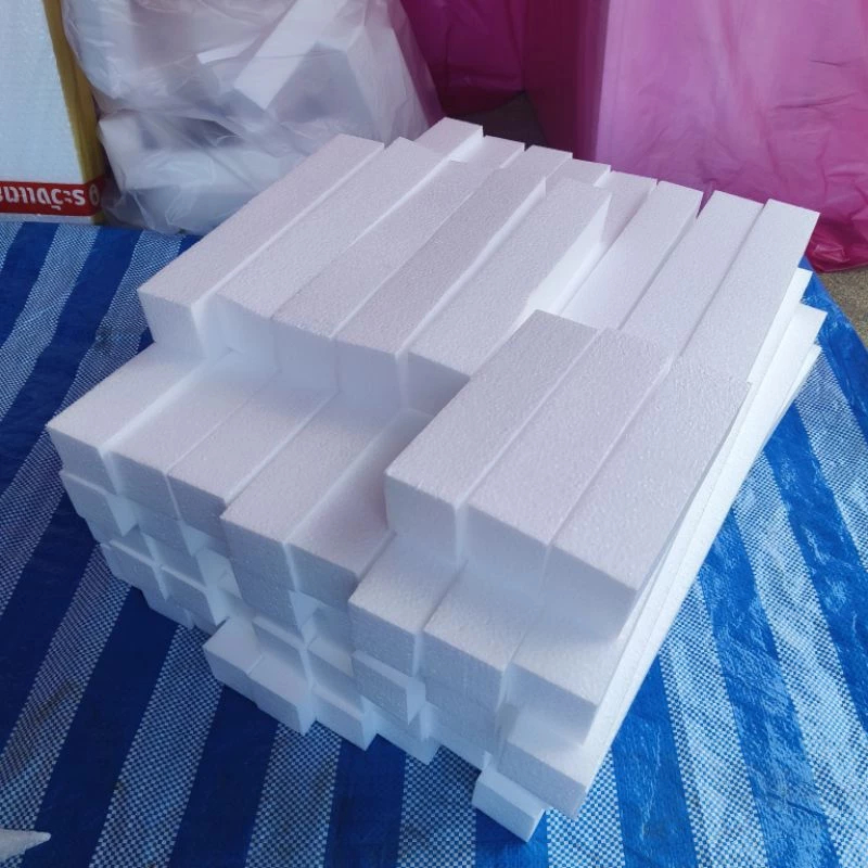 โฟมแท่ง โฟมช่อ โฟมปักดอกไม้ 2" x 2" x 5" (สั่งขั้นต่ำ 10 แท่งขึ้นไป)