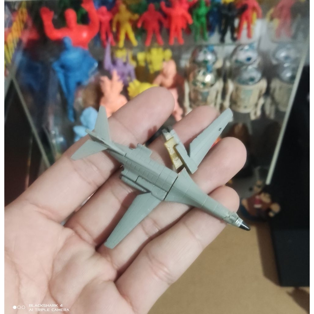 Choco Egg World Fighter รุ่นที่ 3 42B-1 Lancer