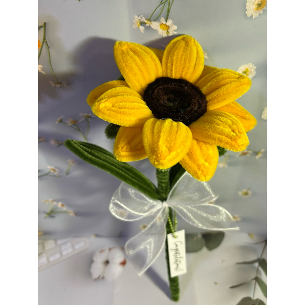 ดอกทานตะวันจากลวดกำมะหยี่ดอกเดี่ยวสำหรับวันปัจฉิมวันรับปริญญา ราคา ถูกที่สุด ดีลบีเคเค แกลเลอรีภาพที่ 3