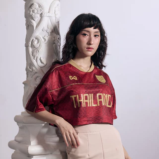 WARRIX เสื้อคอวีแขนสั้นครอป Football Lifestyle Oversize T-shirt Crop (WA-261FBWTH15)