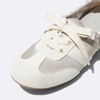 GU (พร้อมส่ง) รองเท้าผ้าใบ ดีไซน์รองเท้าบัลเล่ต์ / GU Gathered ballet sneakers