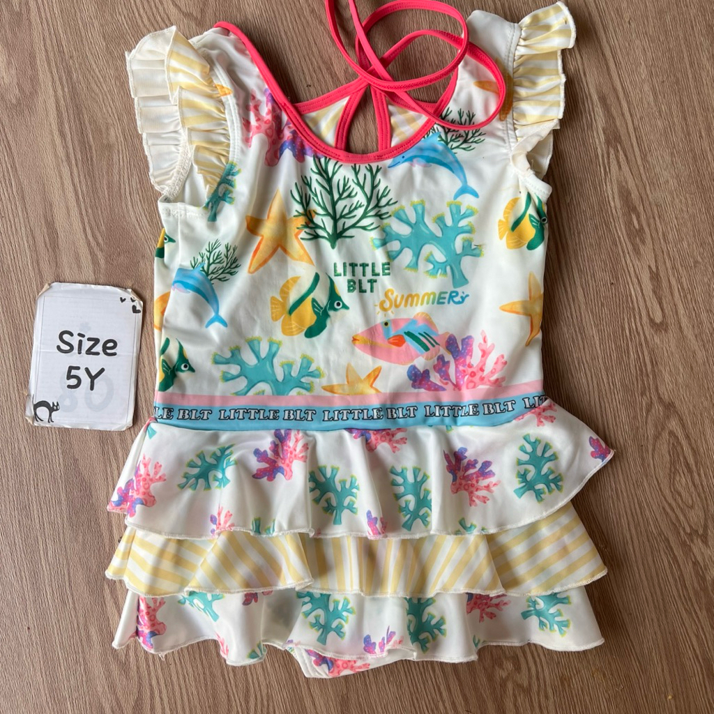 Used : Little Blt ชุดว่ายน้ำเด็ก size 5T(ทรงเล็ก)