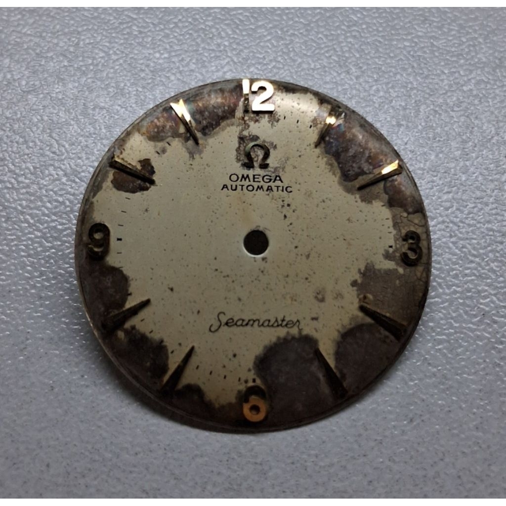 หน้าปัทม์ omega seamaster หลักทองอยู่ครบ