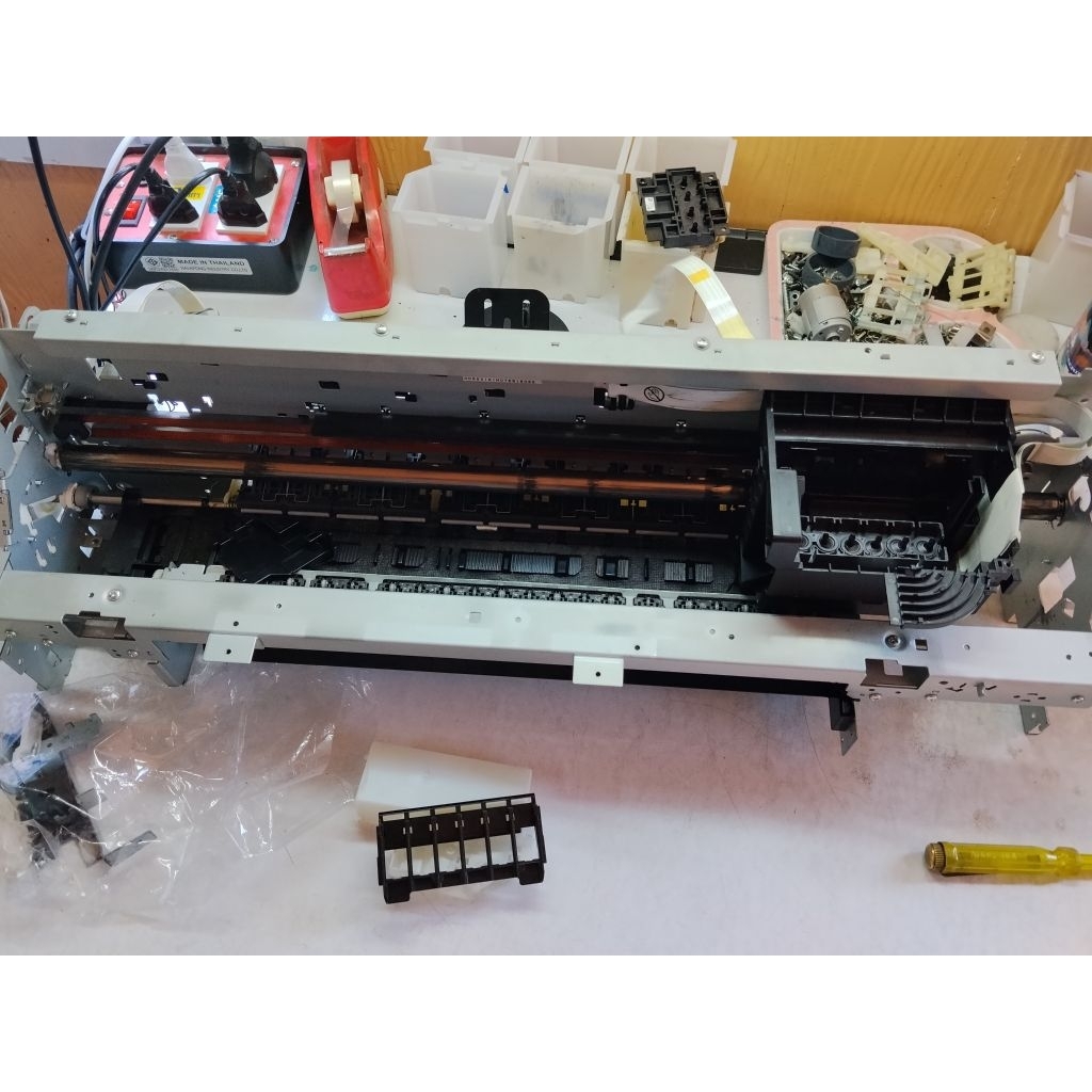 แยกอะไหล่ epson L1800 มือสอง ชุดที่ 3/3 ใช้งานได้ทุกชิ้น ทดสอบแล้ว