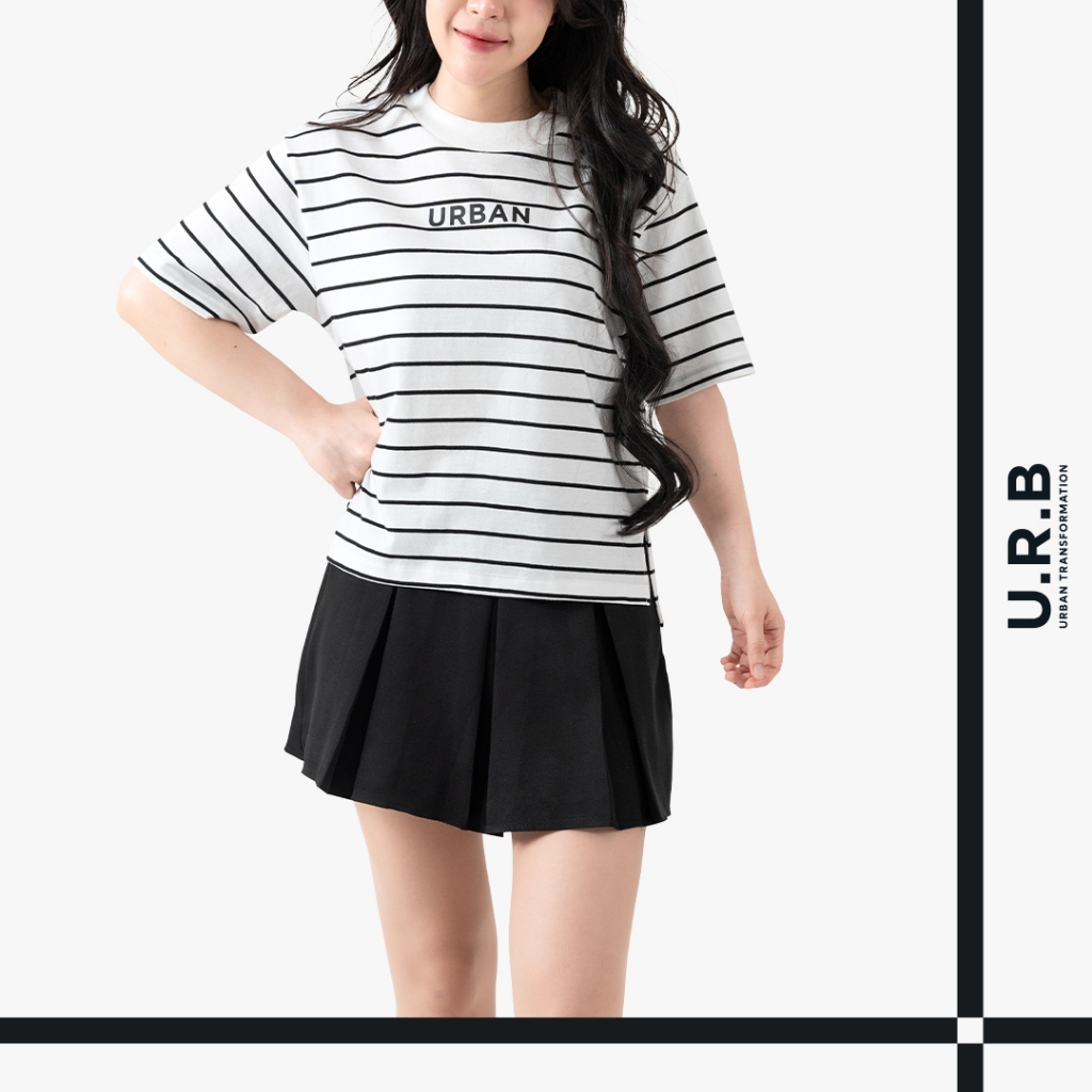 URBAN : WOMEN'S OVERSIZED STRIPED TEE เสื้อโอเวอร์ไซส์ผู้หญิงลายริ้ว รุ่น 1UTWT1064 สี White / Black Stripe