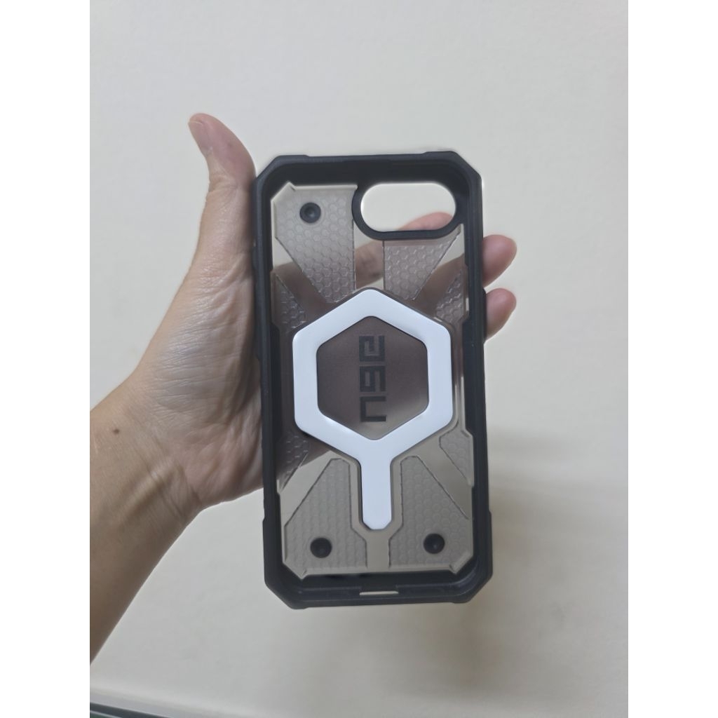 ส่งต่อ เคส iphone 16e