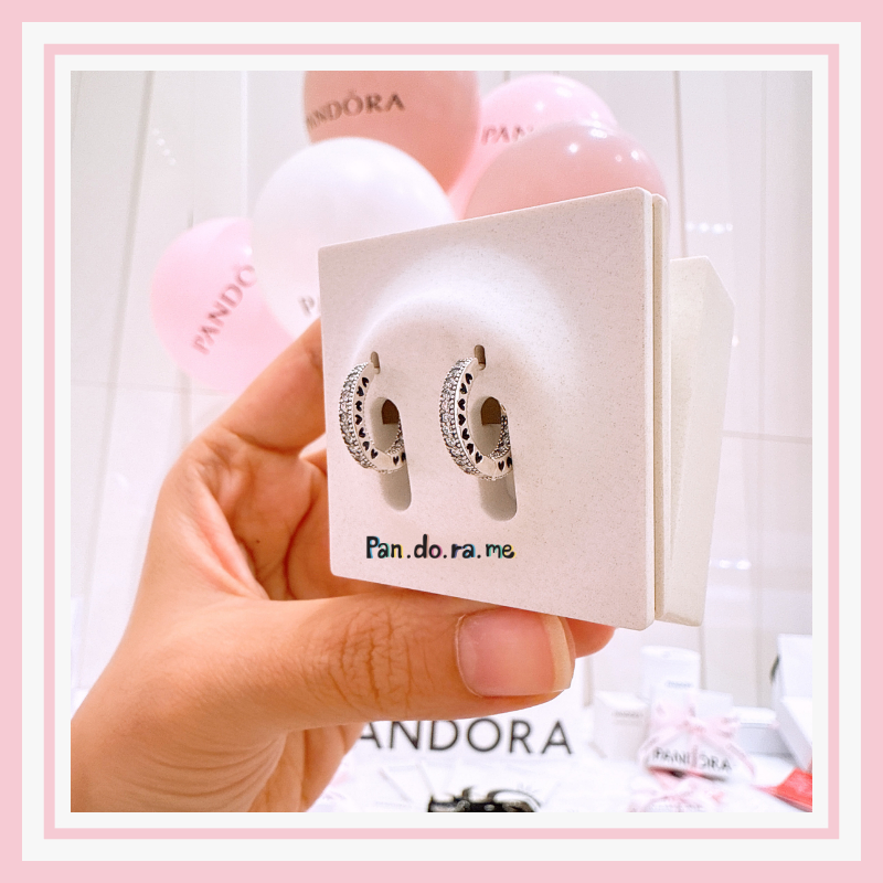 [พร้อมส่ง สินค้าแท้ ] ต่างหูแพน แท้ รุ่น Pavé Heart Hoop Earrings