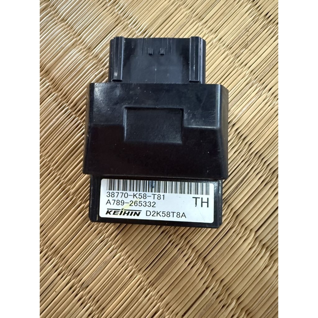 กล่องไฟเวฟ110i/S4รหัสK58-T81แท้ติดรถมือ2