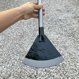 เสียมซิ่งใหญ่ เสียมแซะหญ้า ด้ามยาว 110ซม. ใช้แซะหญ้า ดายหญ้า…